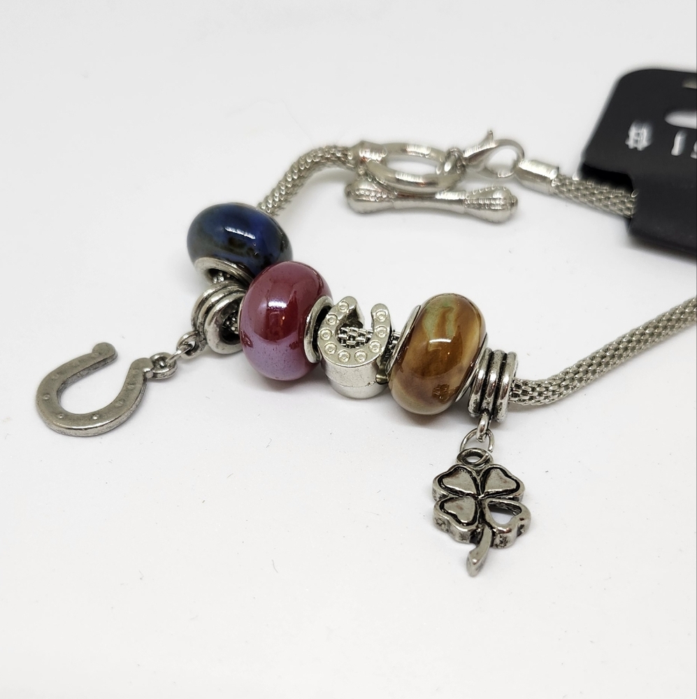 Charm bracelet